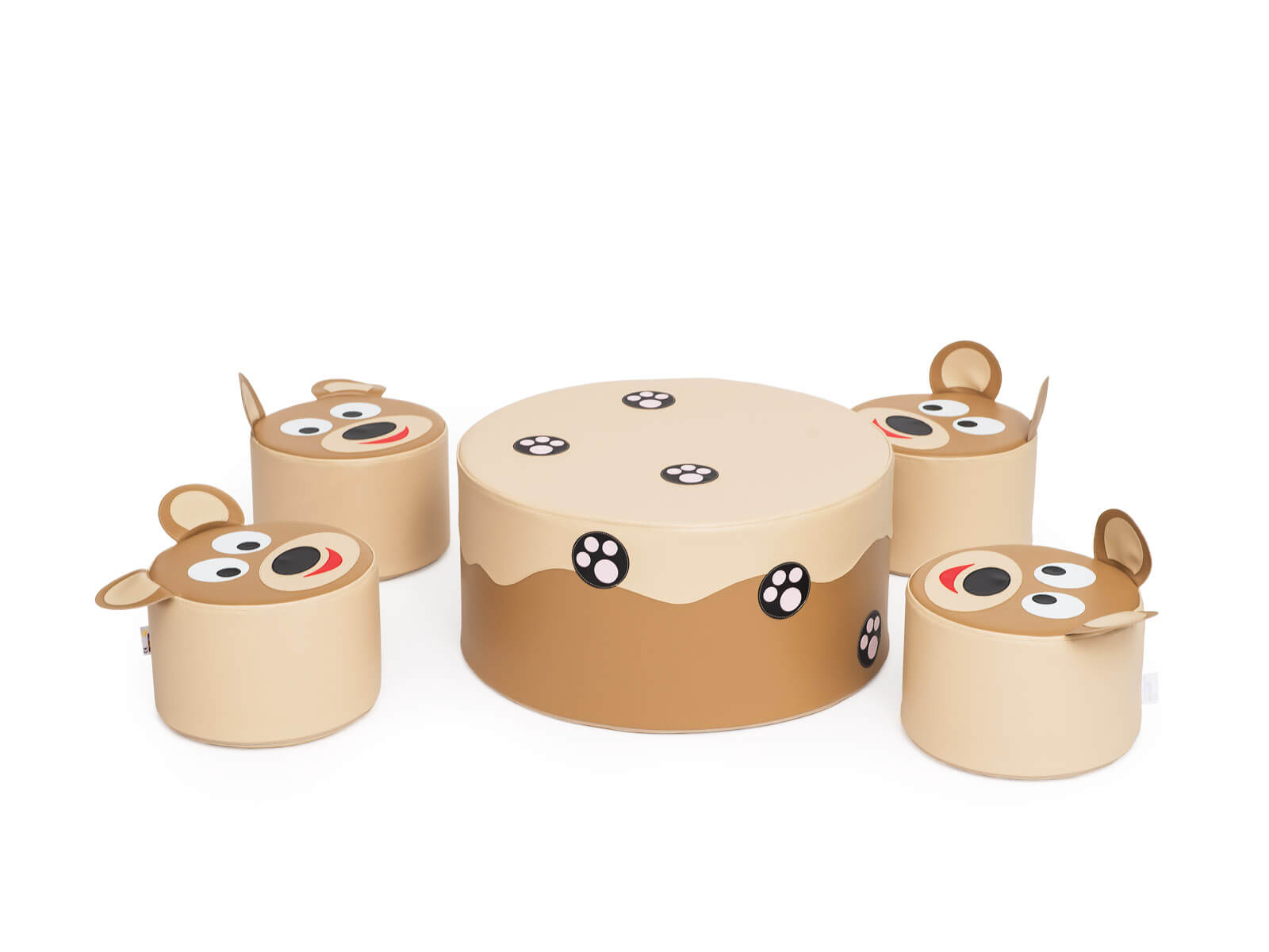 Table en peluche heureuse