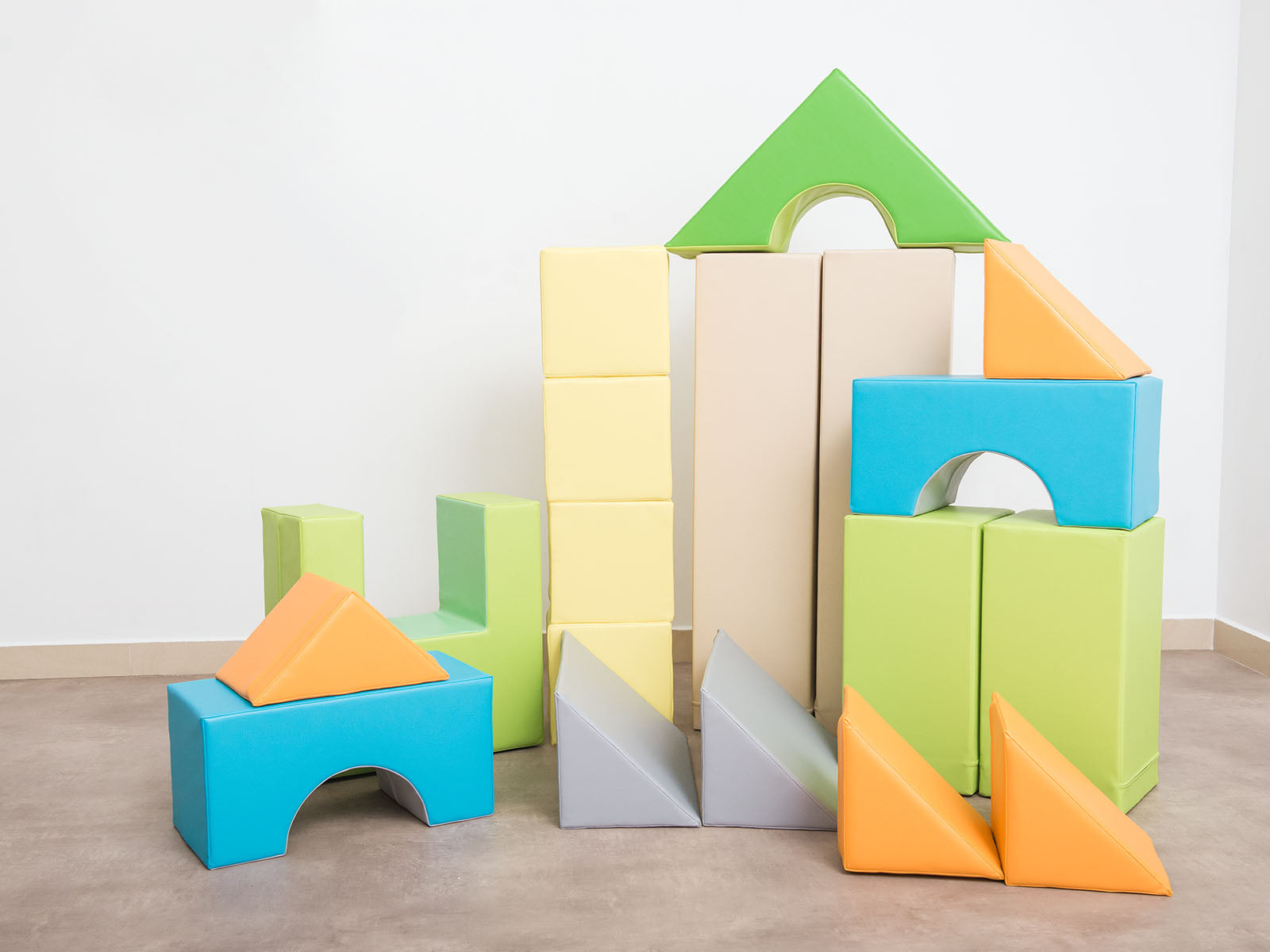 Schuimblokken L set II 18-delig.