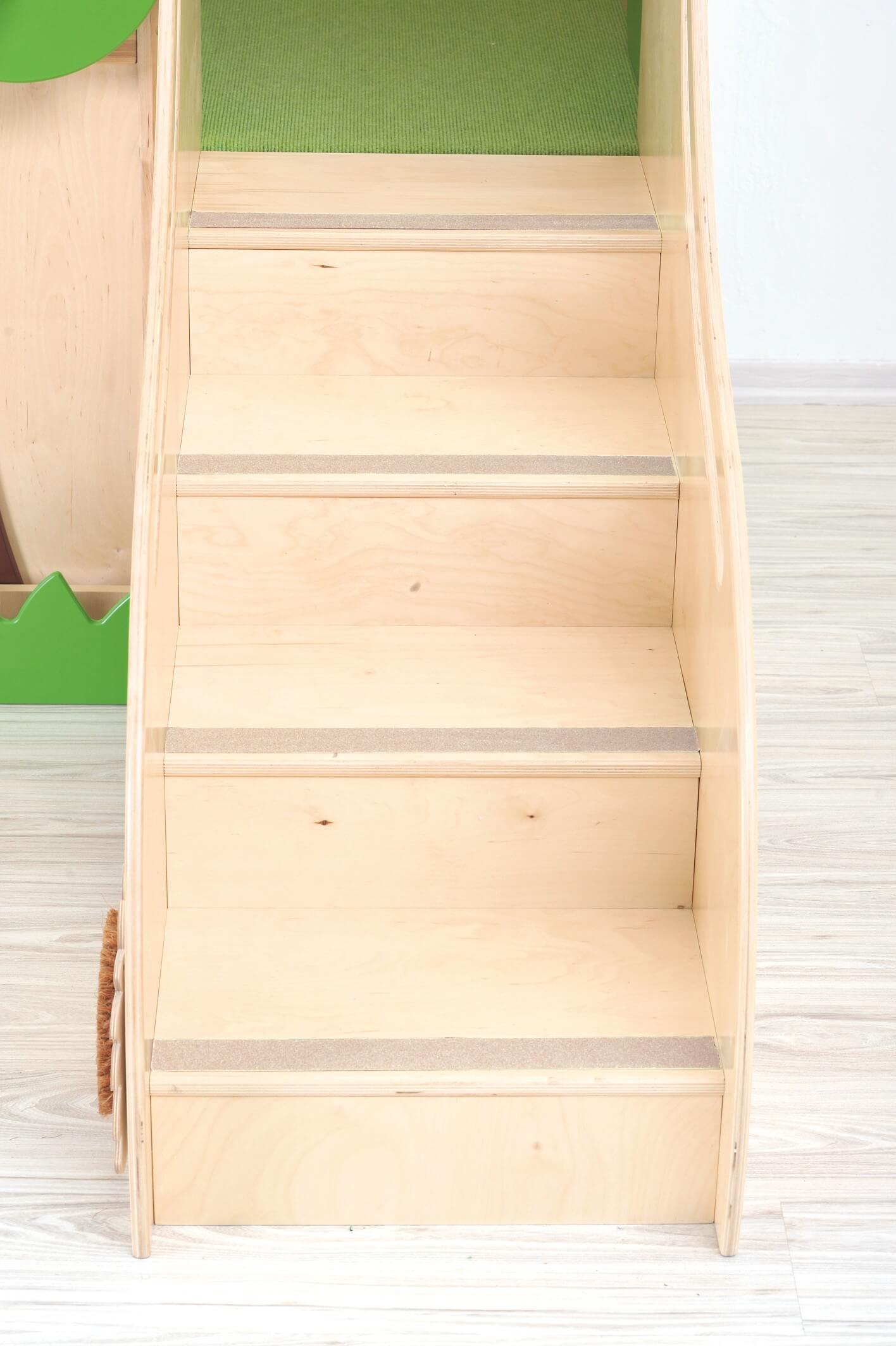 Kindergarten Hochebene Lotte Detailansicht Treppe