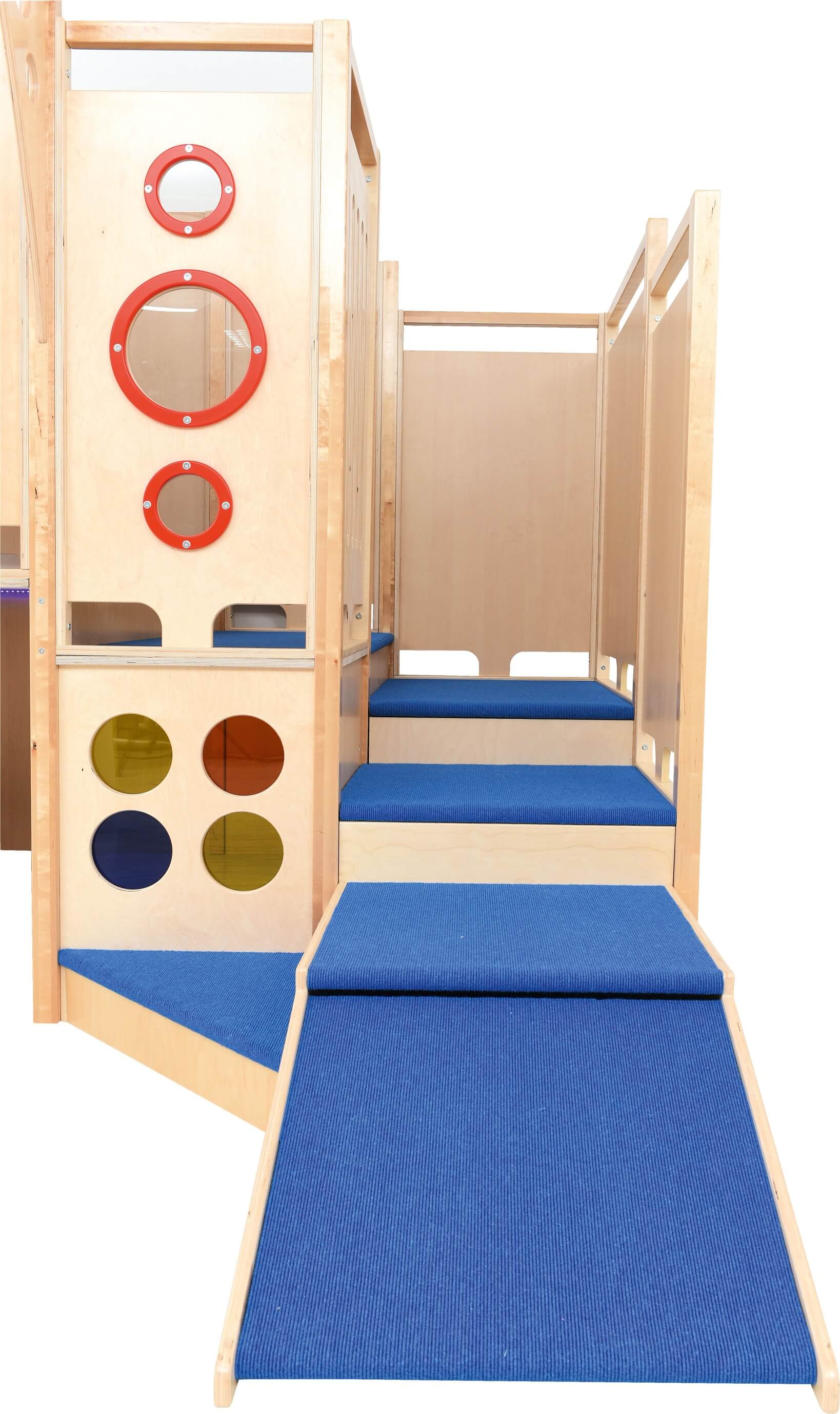 Kindergarten Spielburg Neptun Detailansicht Treppe