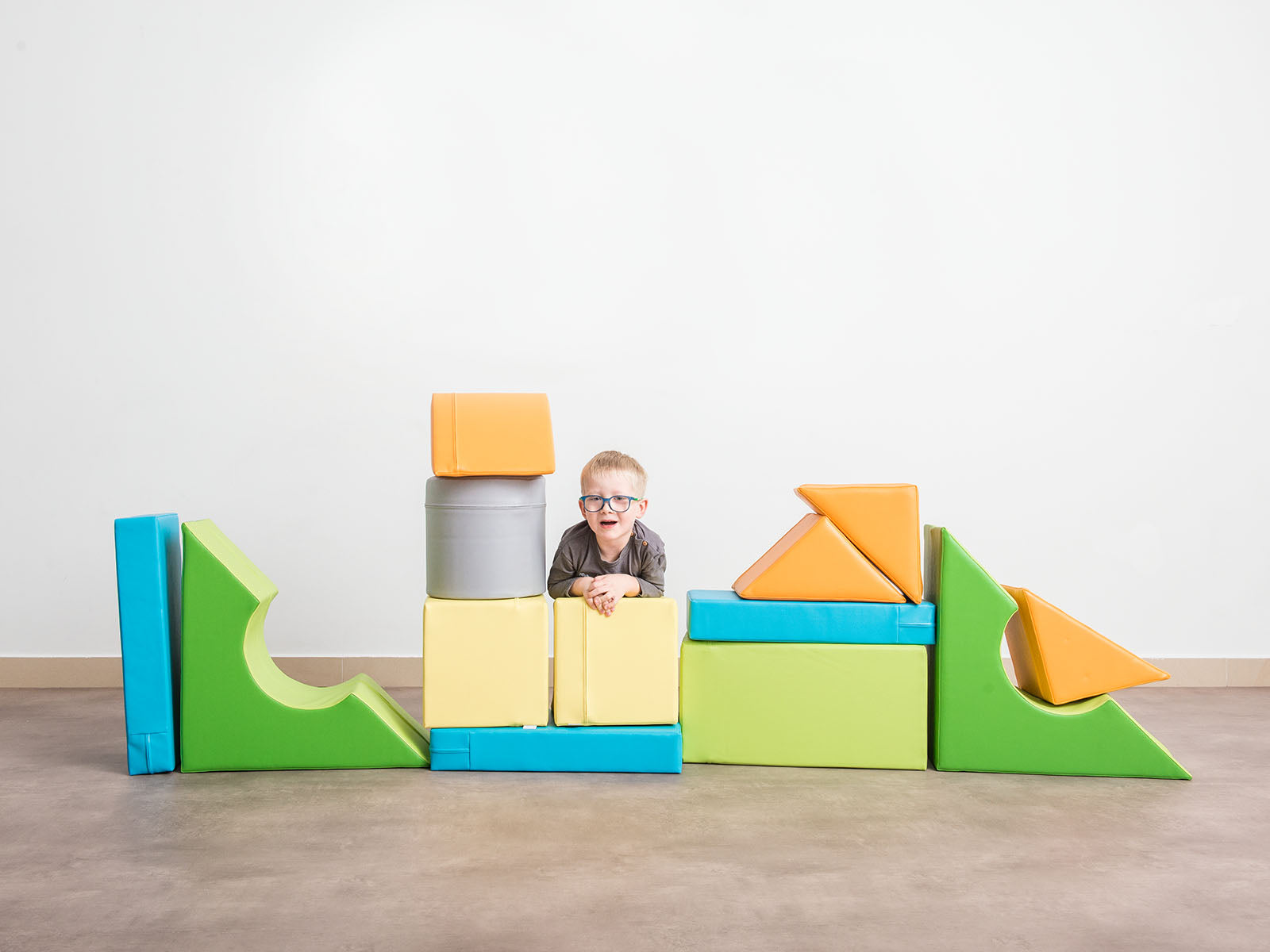 Schuimblokken M set met deksel 14-delig.