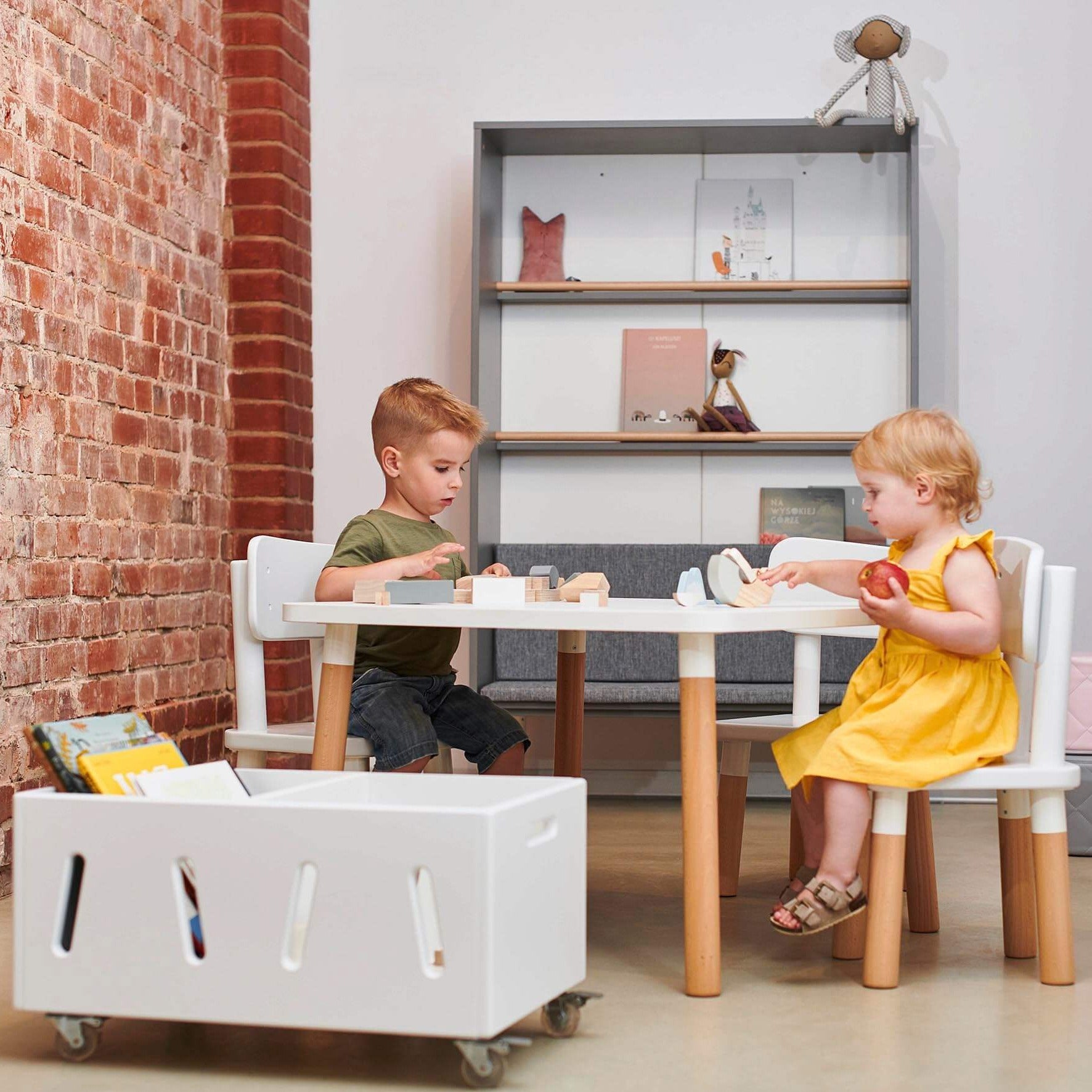 TAB-serie - configureerbare tafels/stoelen/kasten